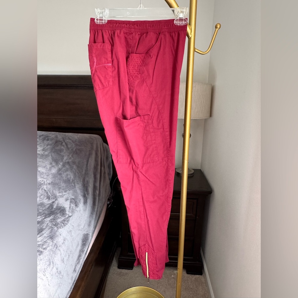 Jaanuu Scub Pants - Red Zippered Ankle - Size Large